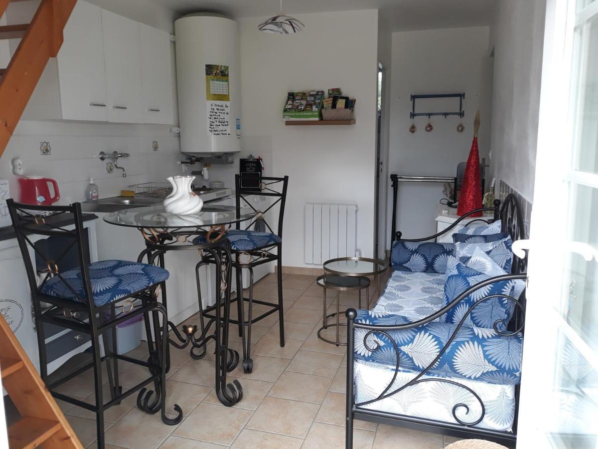 Chambres D'Hotes Elvire Et Laurent Barbey Sainte-Marie-du-Mont  Εξωτερικό φωτογραφία