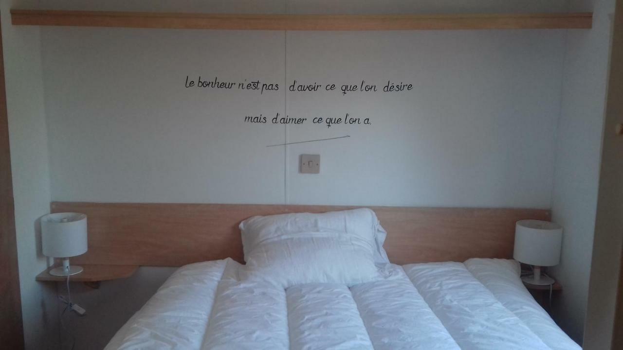 Chambres D'Hotes Elvire Et Laurent Barbey Sainte-Marie-du-Mont  Εξωτερικό φωτογραφία