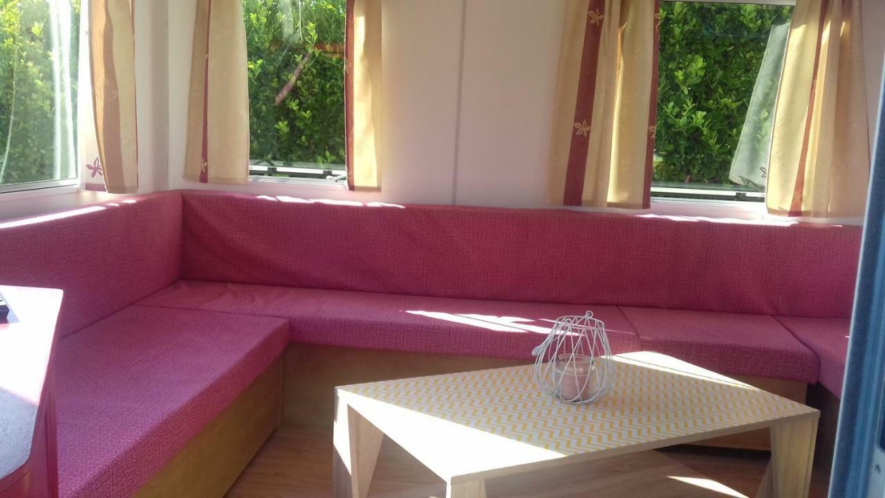 Chambres D'Hotes Elvire Et Laurent Barbey Sainte-Marie-du-Mont  Εξωτερικό φωτογραφία