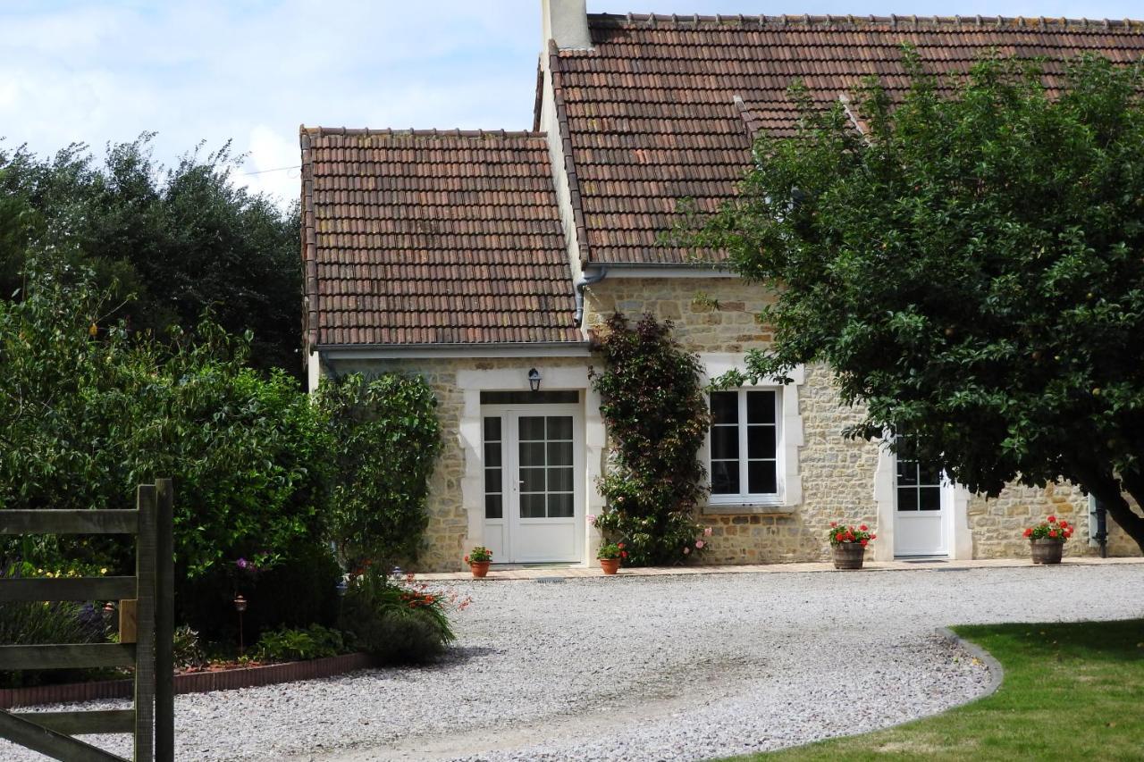 Chambres D'Hotes Elvire Et Laurent Barbey Sainte-Marie-du-Mont  Εξωτερικό φωτογραφία